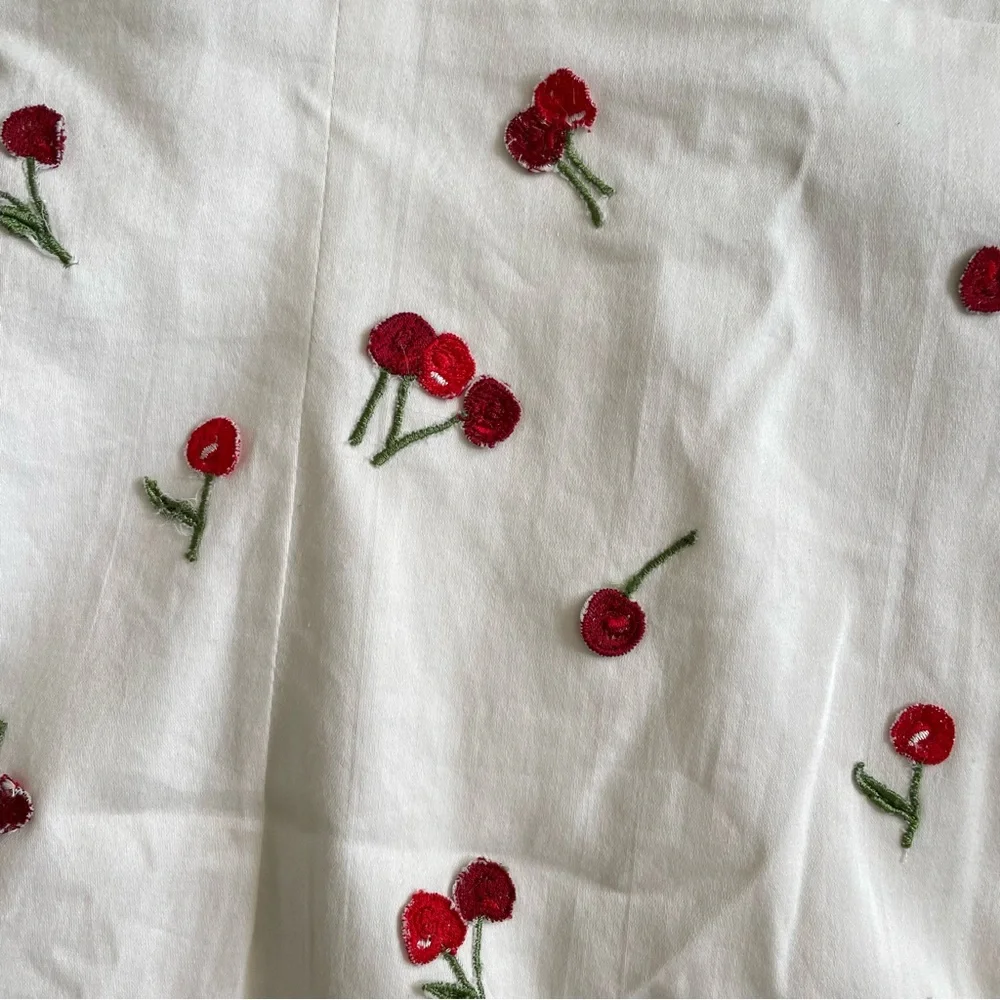 Anthropologie Maeve The Brynne 3D Cherry Mini Dress White Size 8 - Picture 10 of 16